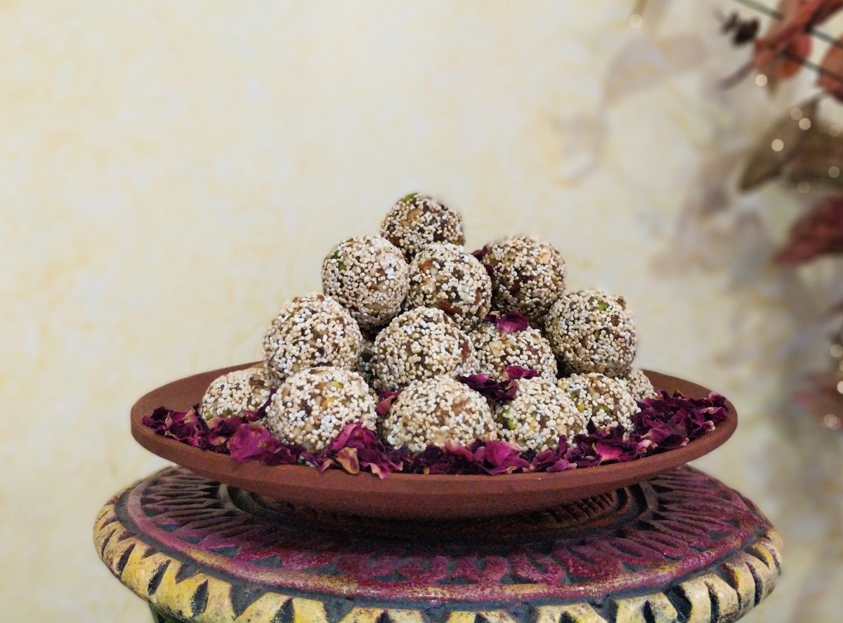 Buy Gulkand Dry Fruit Laddu Sweetend with Organic Gulkand