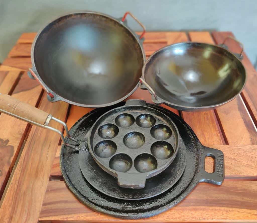 cast iron cookware